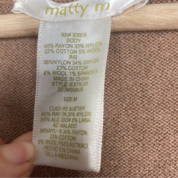 Matty M Women's Pullover 3/4 Sleeve V Neck Sweater Tan Medium Minimalist 6%wool - Picture 14 of 15